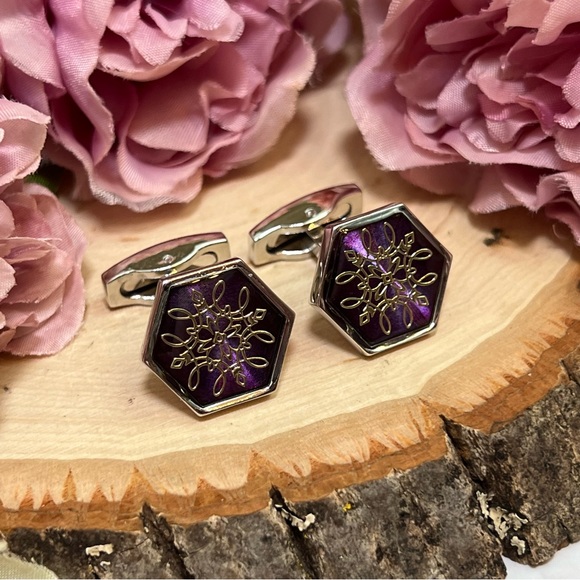 Stunning French Inspired Engraved Purple Hexagon Cufflinks - Picture 5 of 16